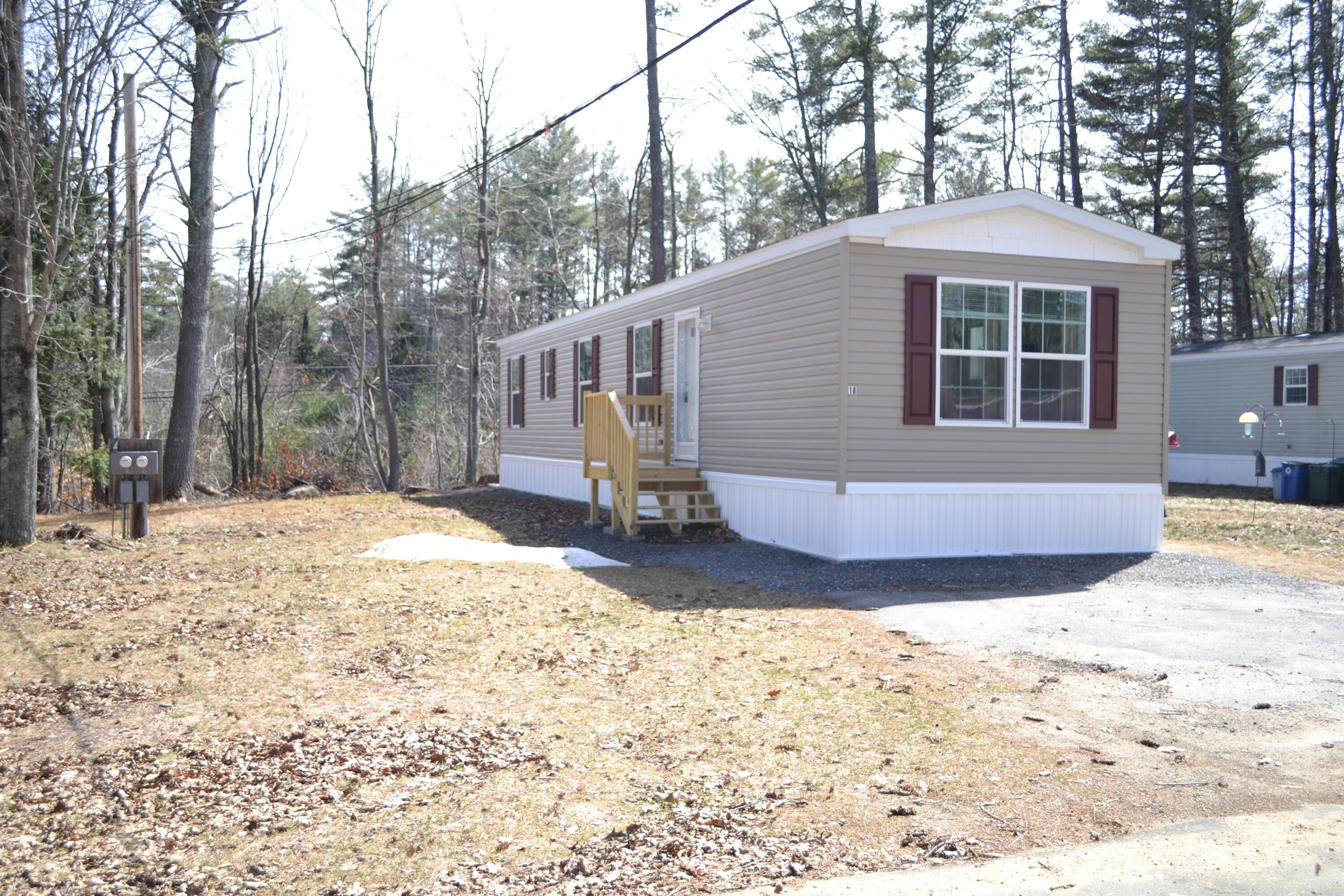 18 Maple Street Lebanon ME 04027