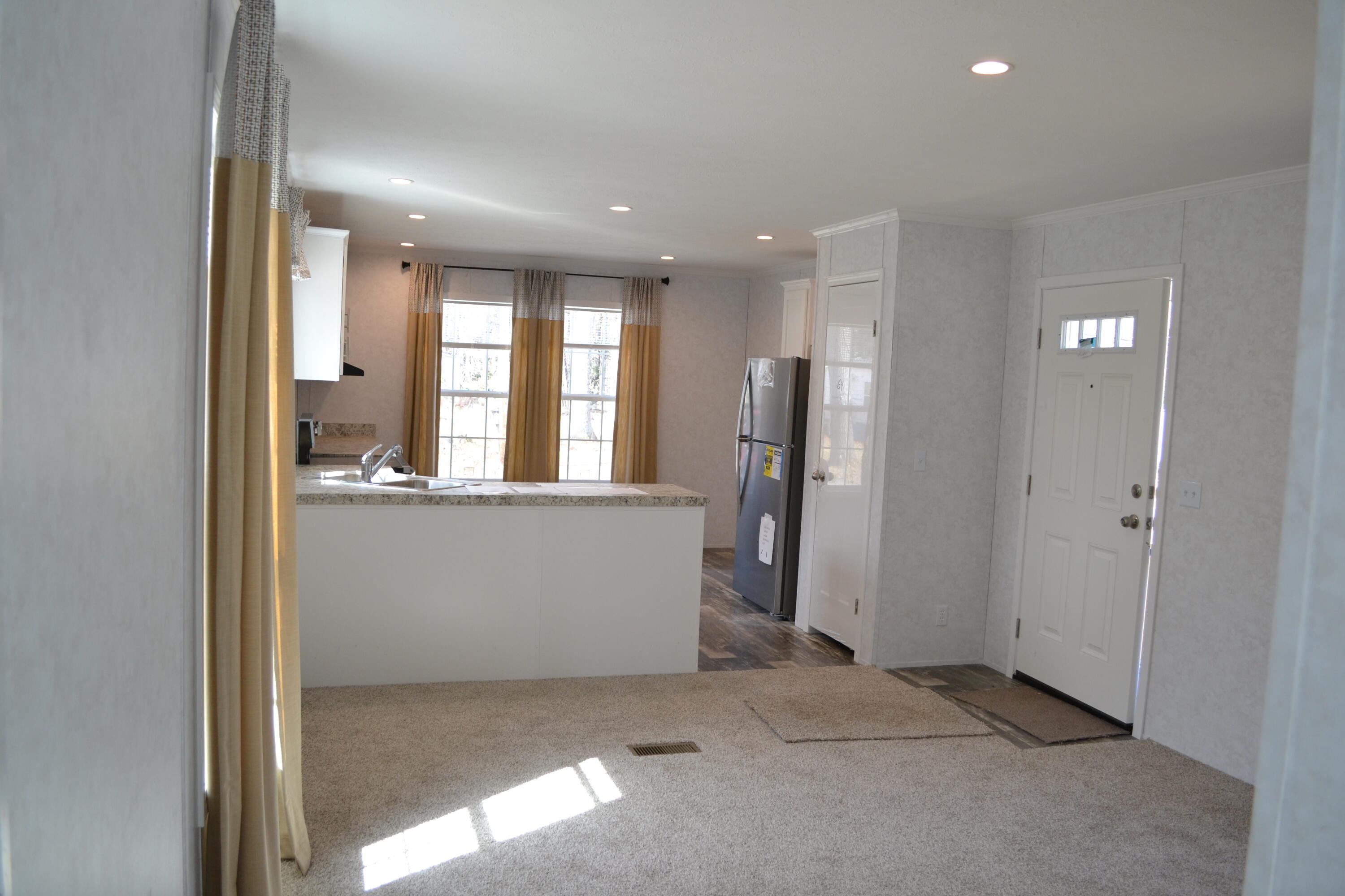 18 Maple Street Lebanon ME 04027