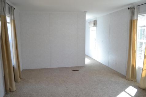 18 Maple Street Lebanon ME 04027