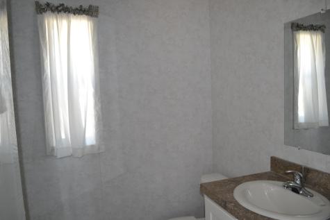 18 Maple Street Lebanon ME 04027