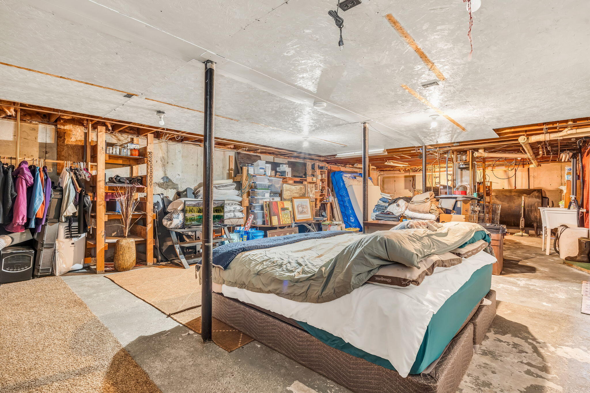 153 E E Side Drive Verona Island ME 04416