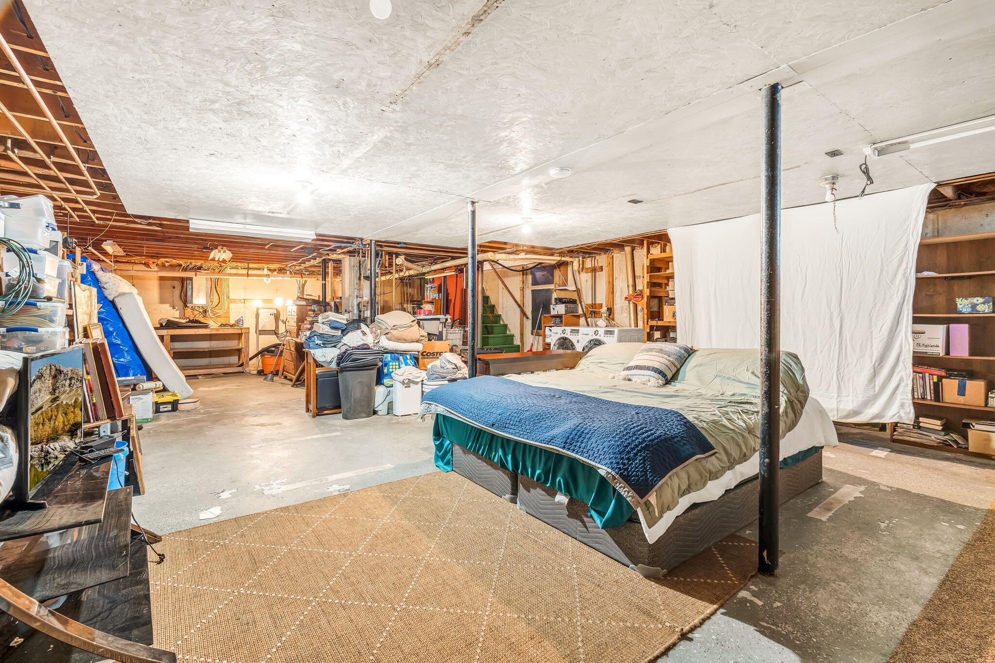 153 E E Side Drive Verona Island ME 04416