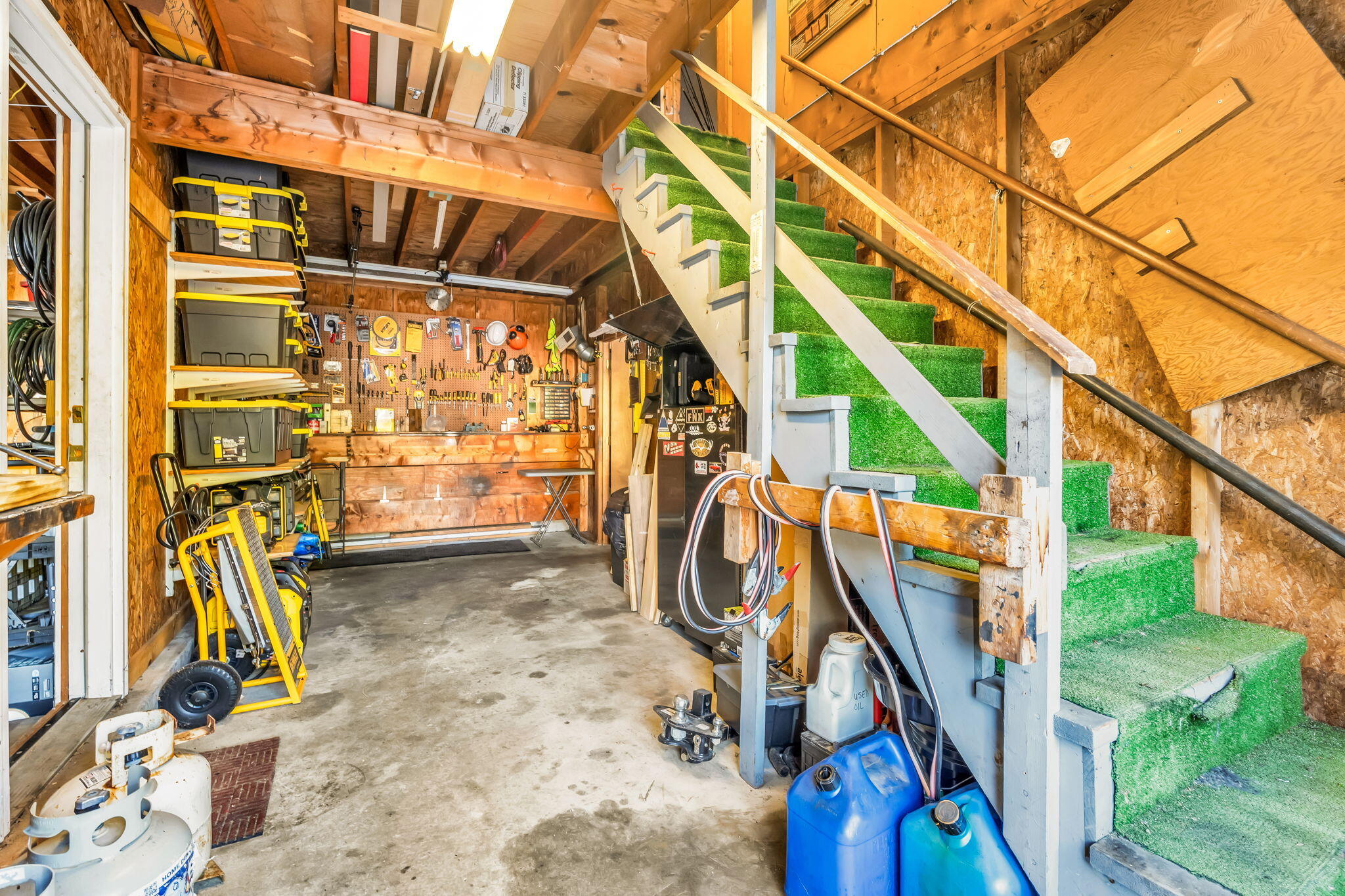 153 E E Side Drive Verona Island ME 04416