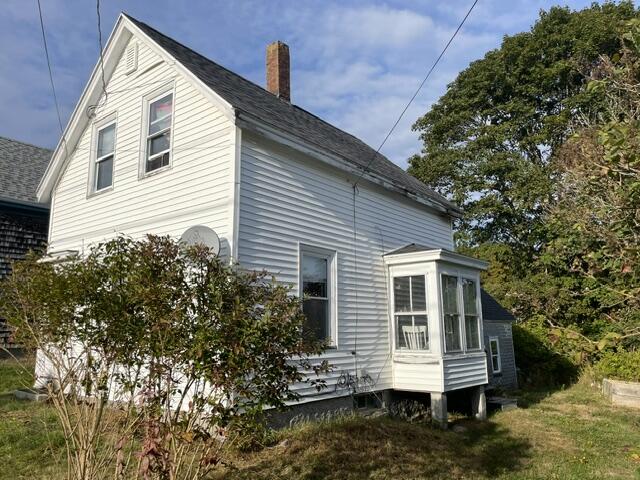 11 Cottage Street Vinalhaven ME 04863