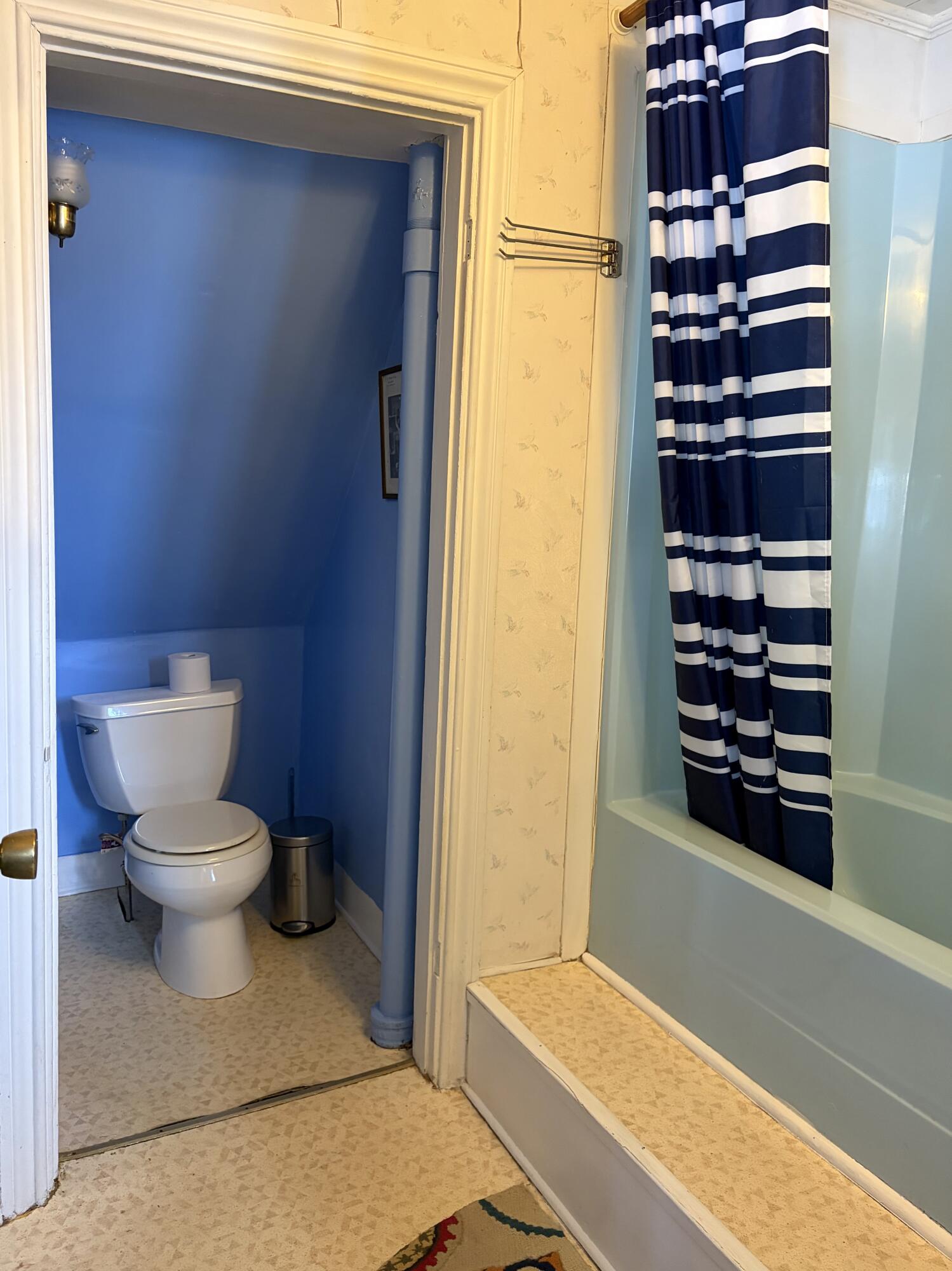 11 Cottage Street Vinalhaven ME 04863