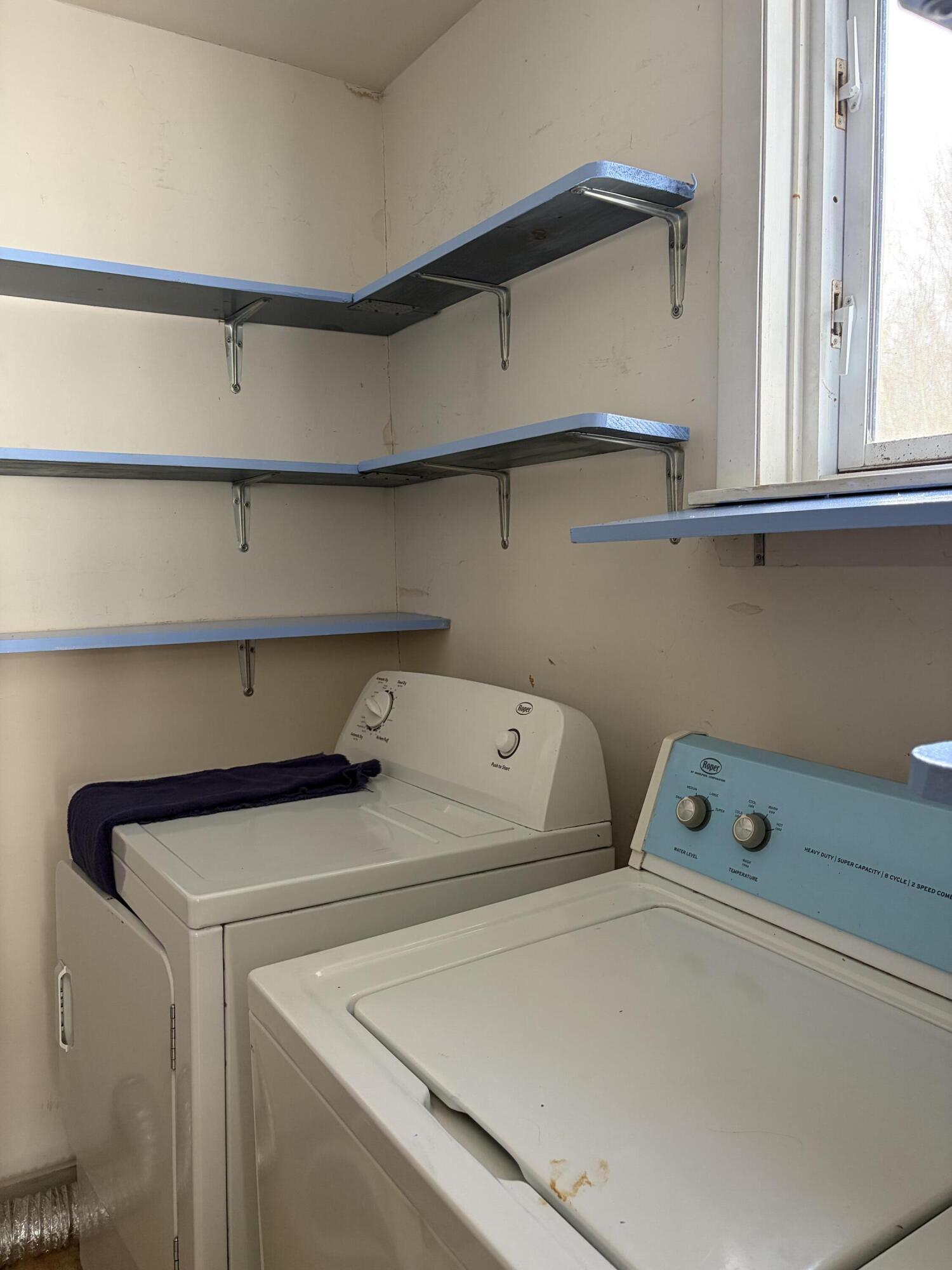 11 Cottage Street Vinalhaven ME 04863