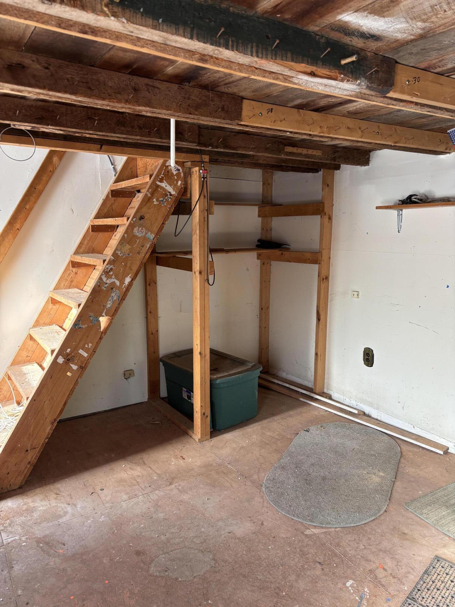 11 Cottage Street Vinalhaven ME 04863