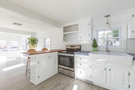 7 Parsons Street Kennebunk ME 04043