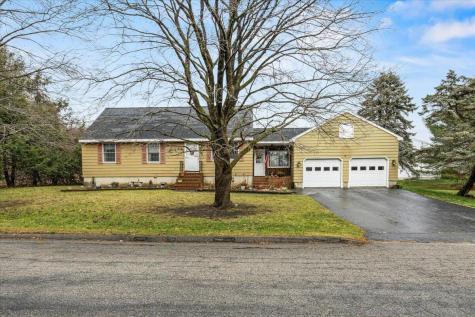 2 Burleigh Lane Biddeford ME 04005