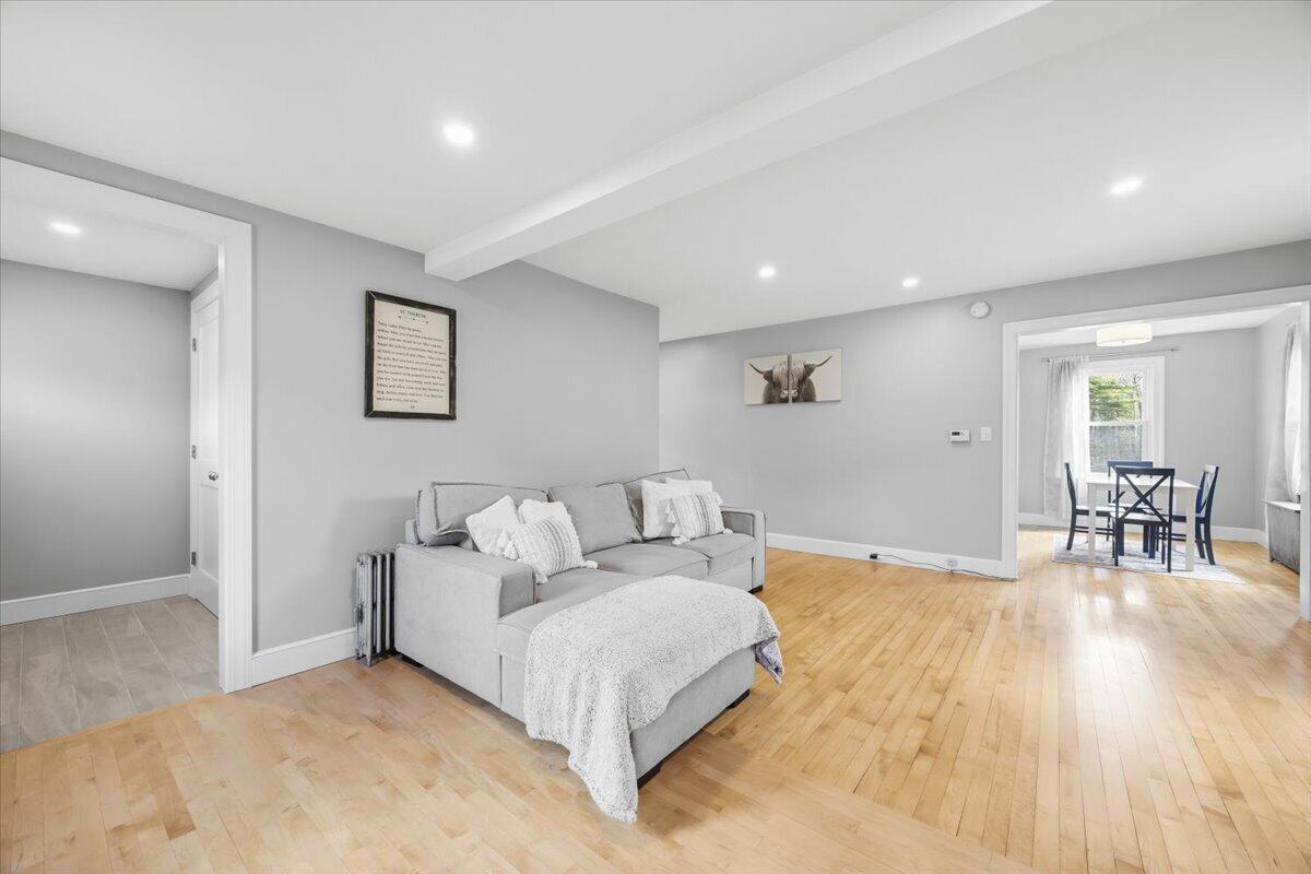 42 Narragansett Street Gorham ME 04038