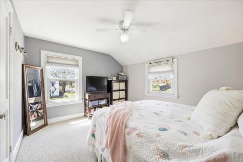 42 Narragansett Street Gorham ME 04038