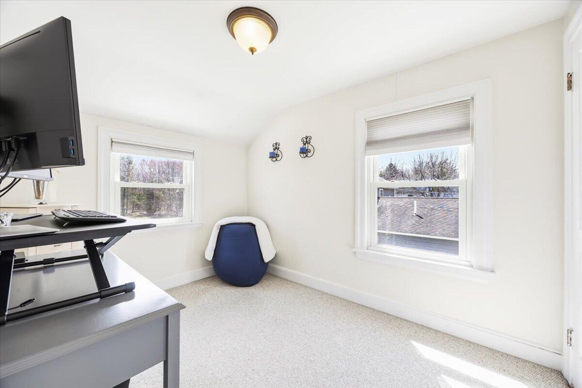 42 Narragansett Street Gorham ME 04038