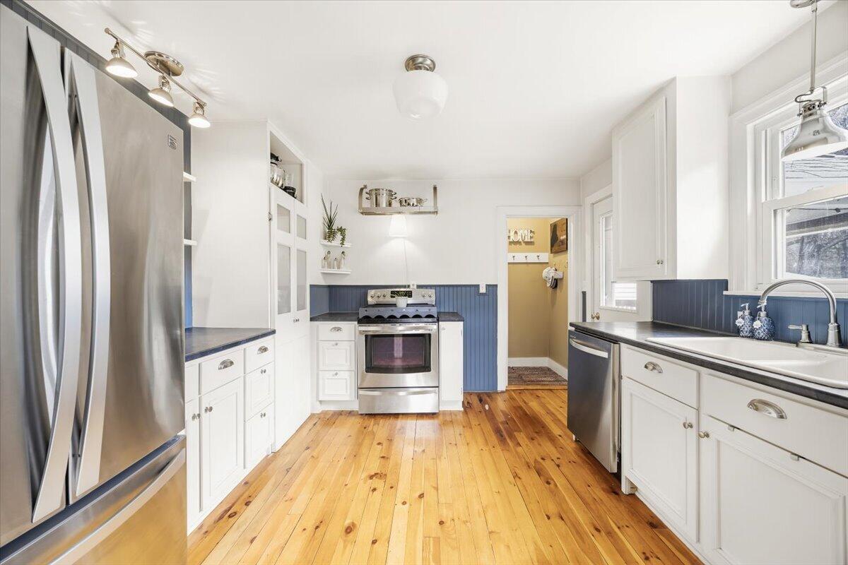 42 Narragansett Street Gorham ME 04038