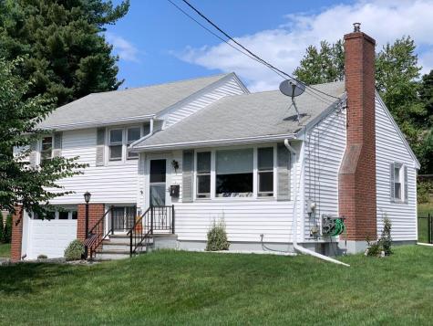 6 Scribner Circle Lewiston ME 04240