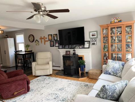 6 Scribner Circle Lewiston ME 04240