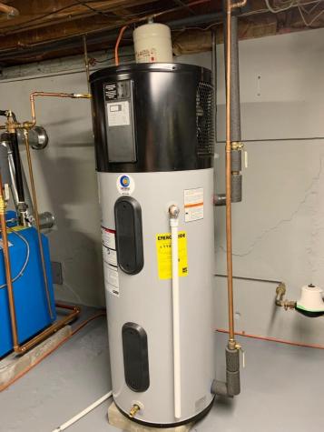 6 Scribner Circle Lewiston ME 04240