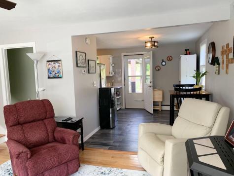 6 Scribner Circle Lewiston ME 04240