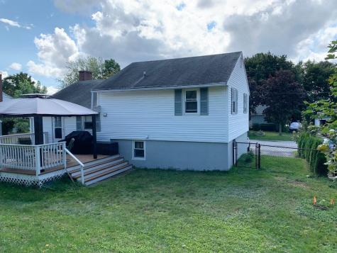 6 Scribner Circle Lewiston ME 04240