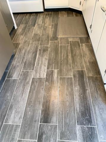 6 Scribner Circle Lewiston ME 04240