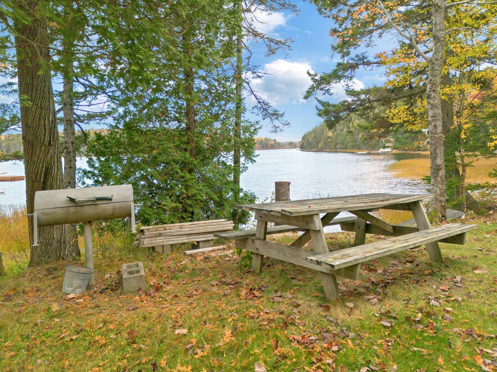 23 Bullfrog Cove Road Gouldsboro ME 04607