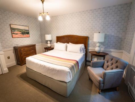 121 E Main Street Searsport ME 04974