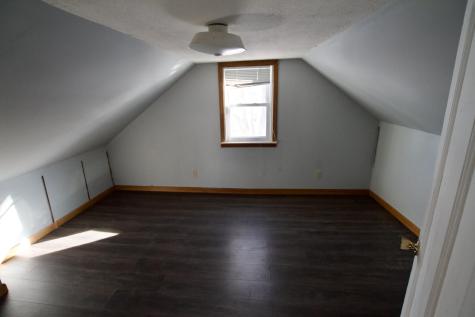 24 Grays Lane Old Town ME 04468