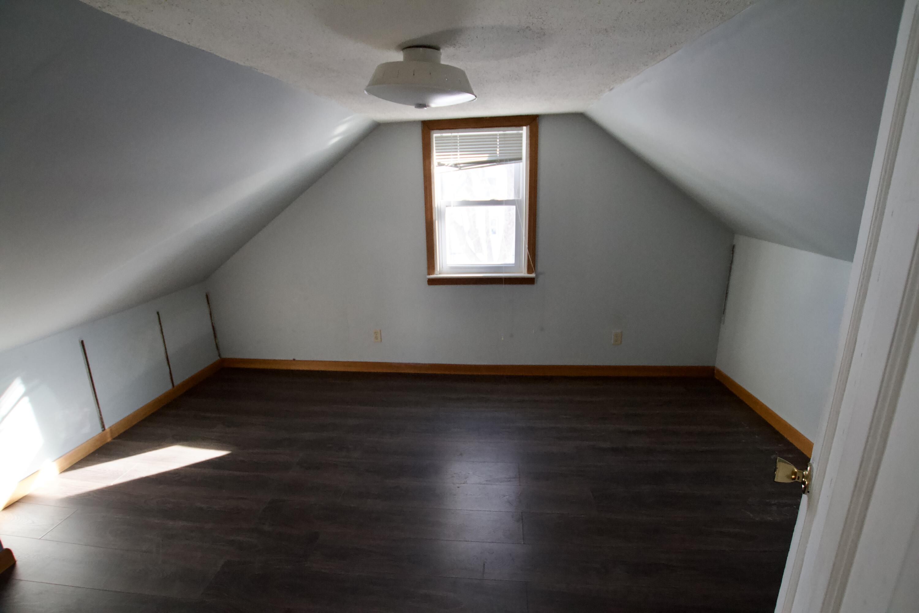 24 Grays Lane Old Town ME 04468