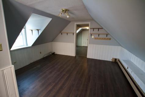 24 Grays Lane Old Town ME 04468