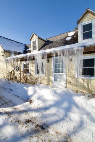 24 Grays Lane Old Town ME 04468