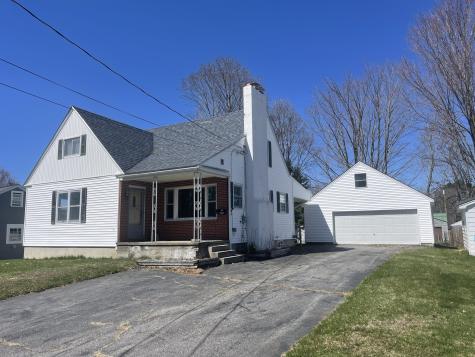 34 Maple Street East Millinocket ME 04430