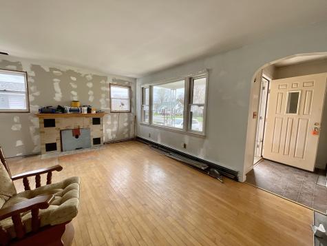 34 Maple Street East Millinocket ME 04430