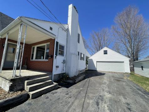 34 Maple Street East Millinocket ME 04430