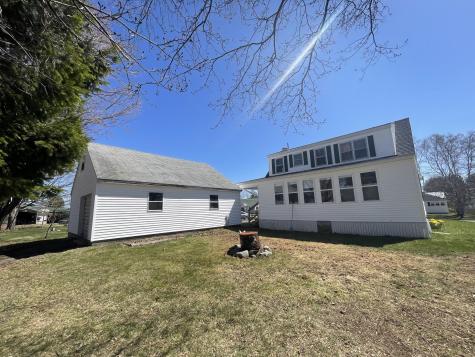 34 Maple Street East Millinocket ME 04430