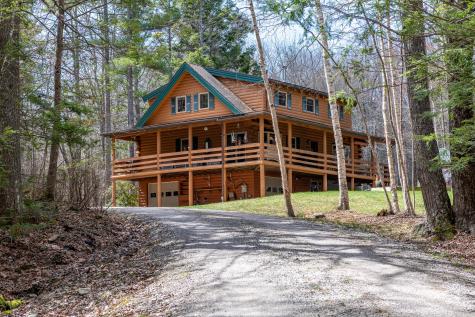 80 Captain Perry Drive Phippsburg ME 04562