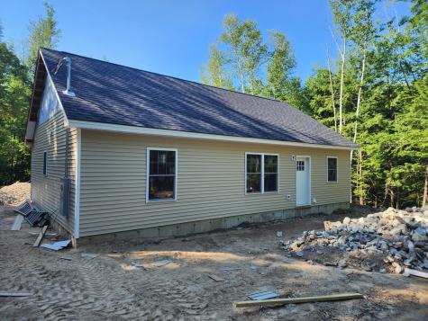 389 Mansion Road Hollis ME 04042