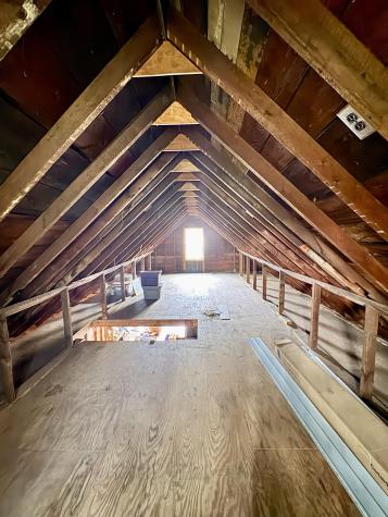 105 Winter Street Lewiston ME 04240