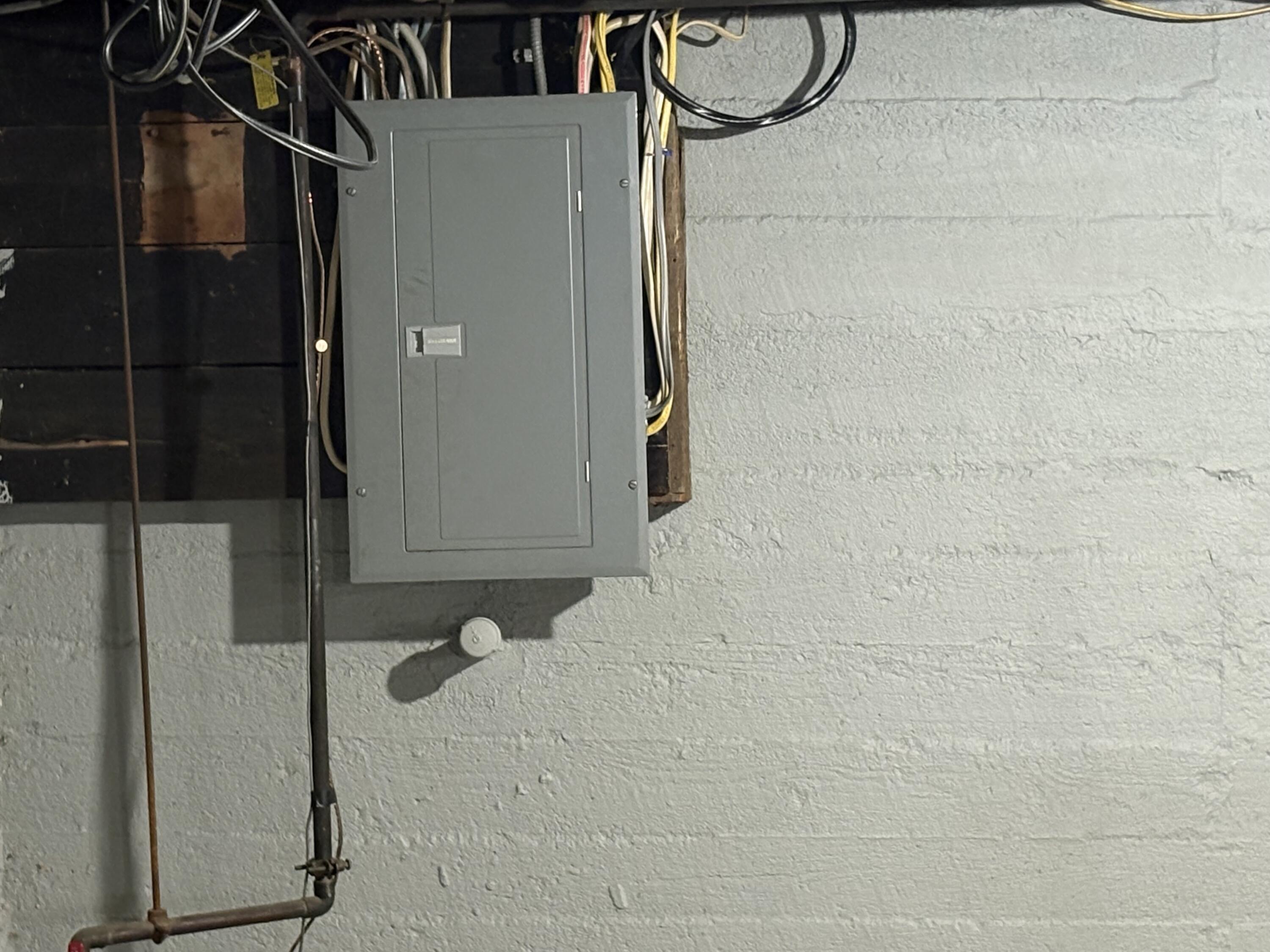 105 Winter Street Lewiston ME 04240