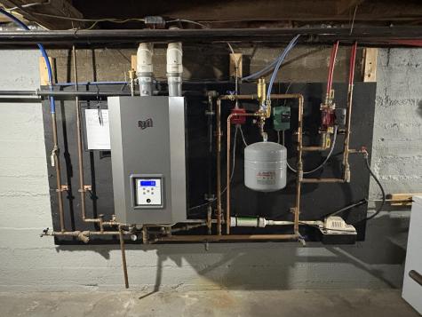 105 Winter Street Lewiston ME 04240