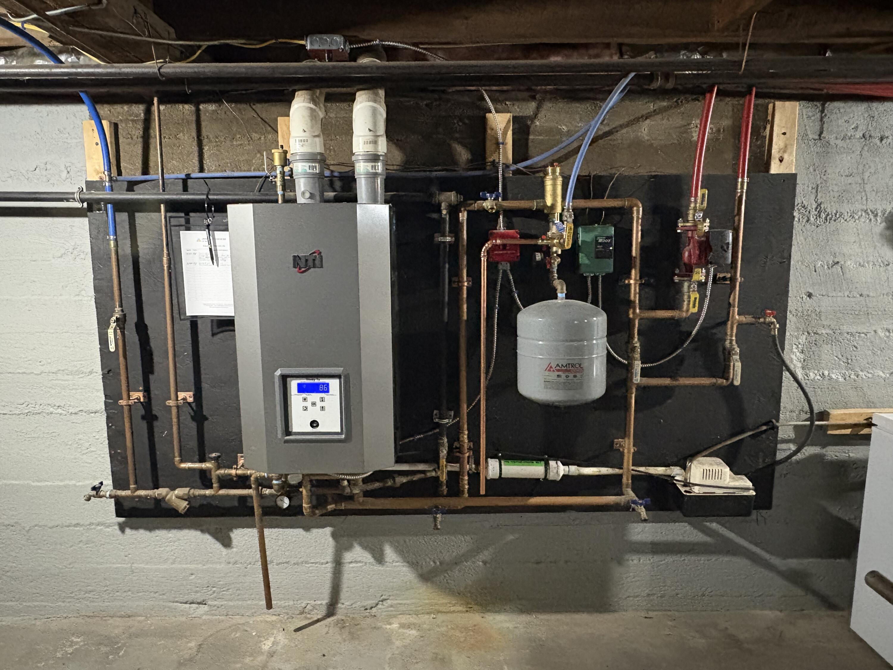 105 Winter Street Lewiston ME 04240