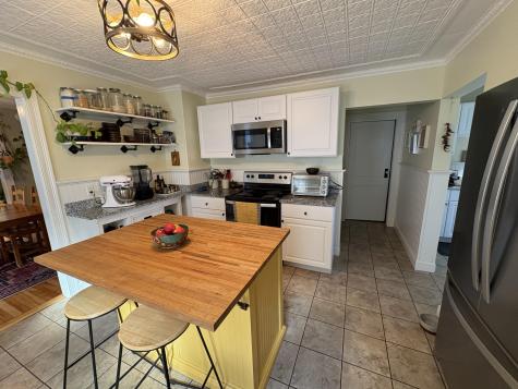 105 Winter Street Lewiston ME 04240