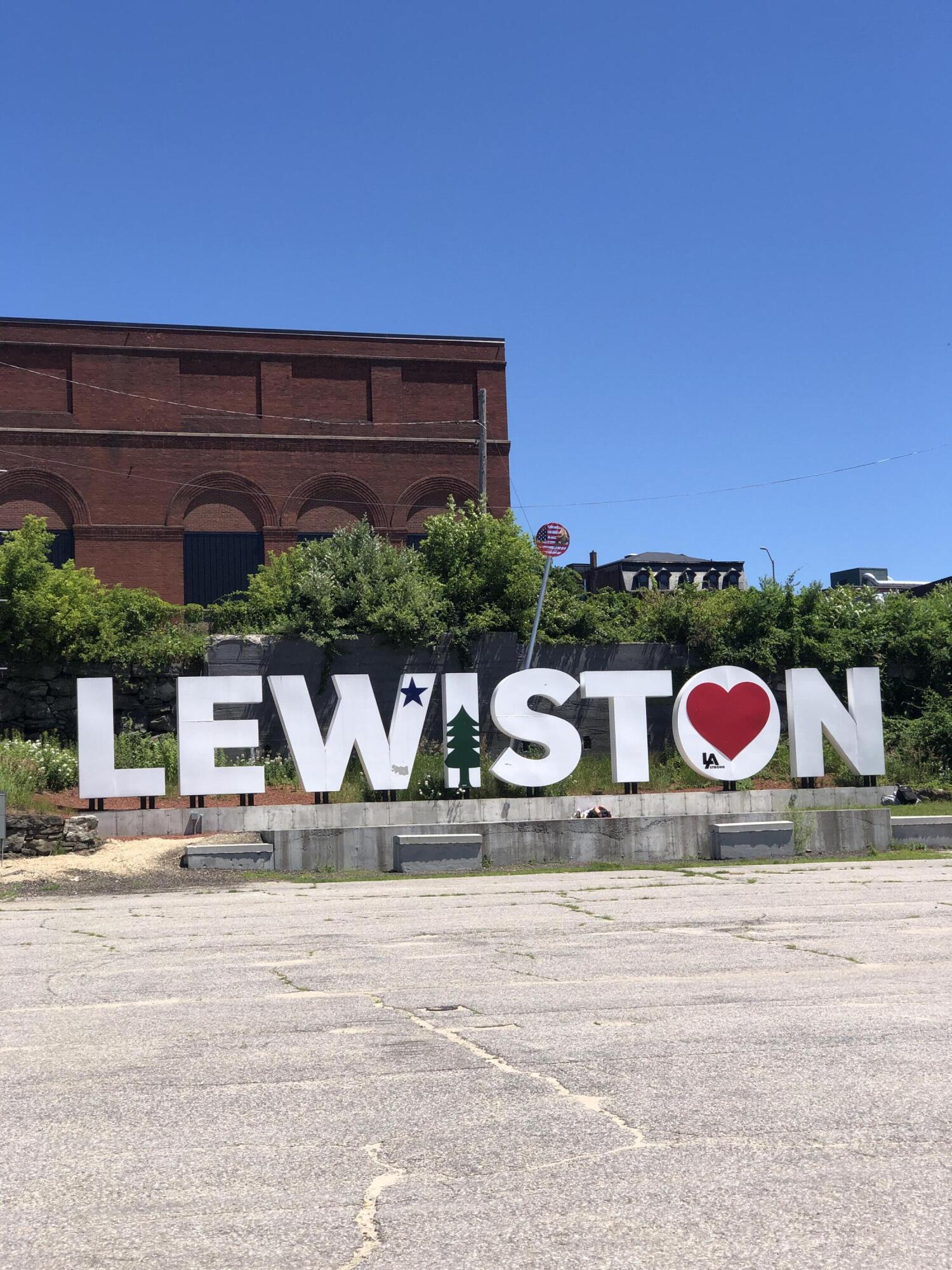 105 Winter Street Lewiston ME 04240