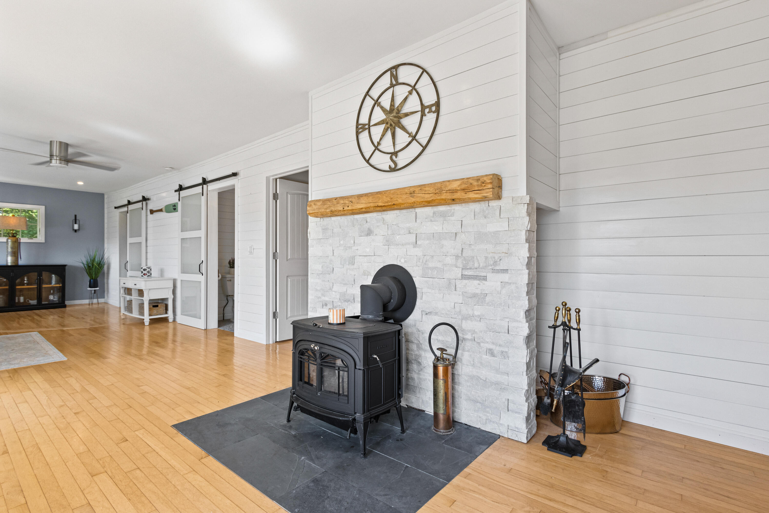 35 Bay Village Road Naples ME 04055