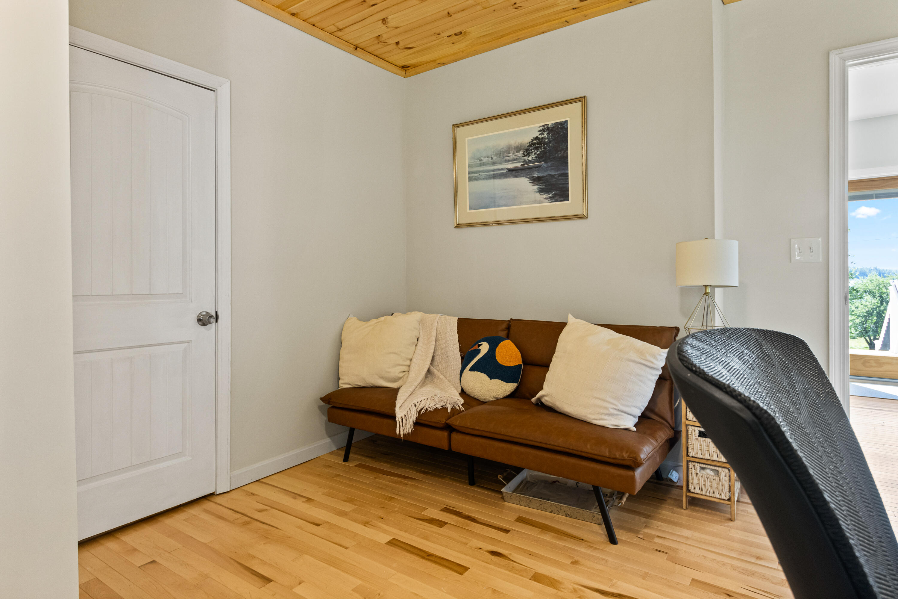 35 Bay Village Road Naples ME 04055