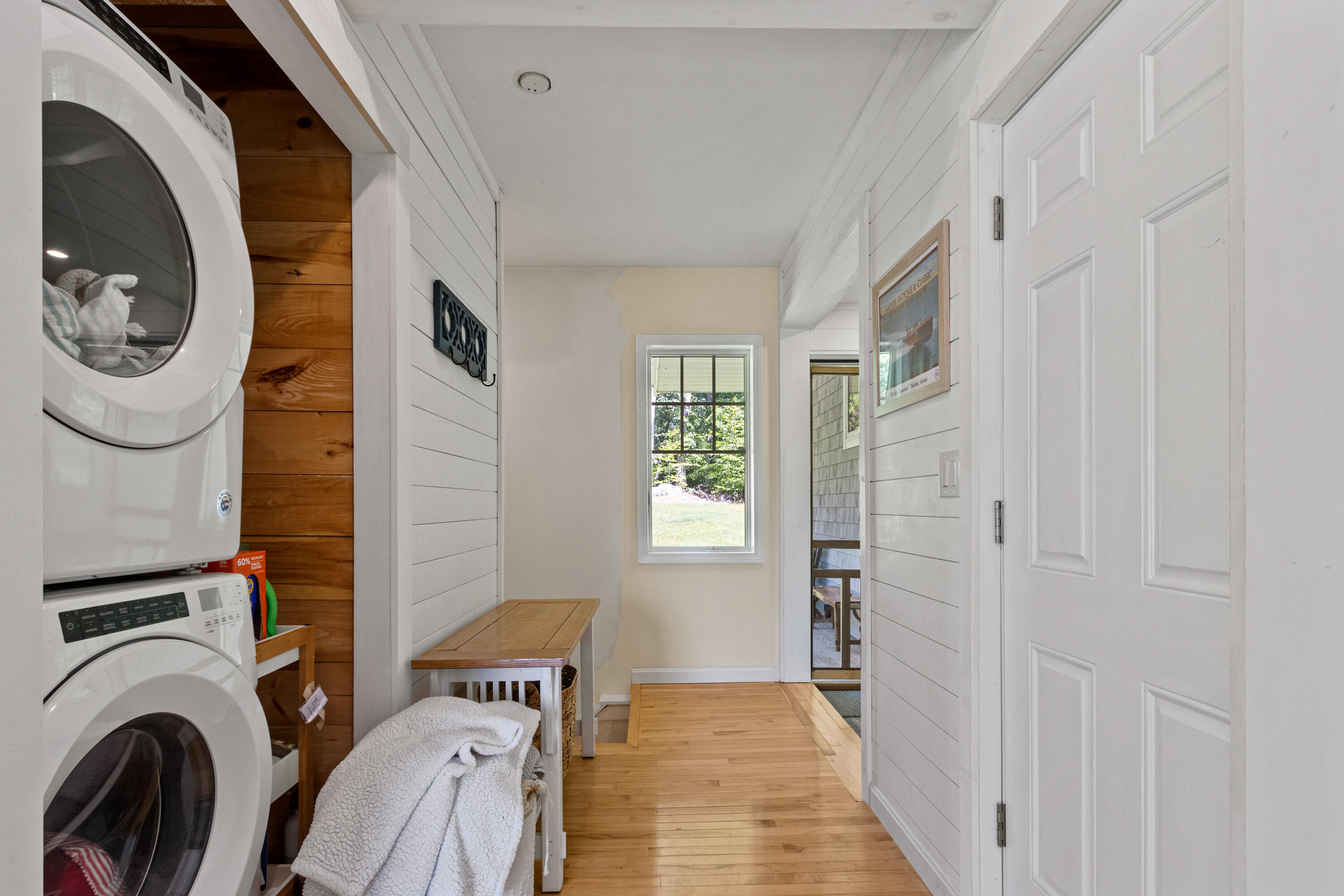 35 Bay Village Road Naples ME 04055