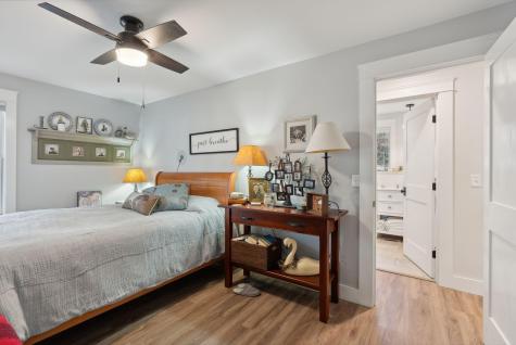 78 Chapmans Drive Manchester ME 04351