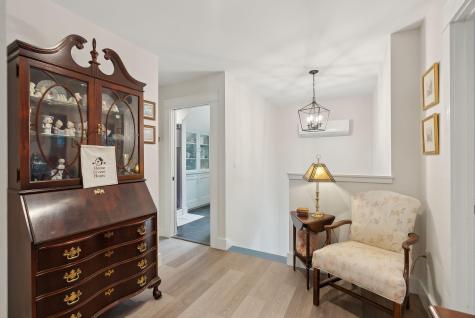 78 Chapmans Drive Manchester ME 04351