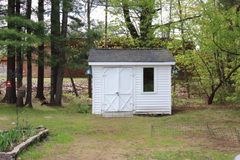 11 Morris Avenue Lewiston ME 04240