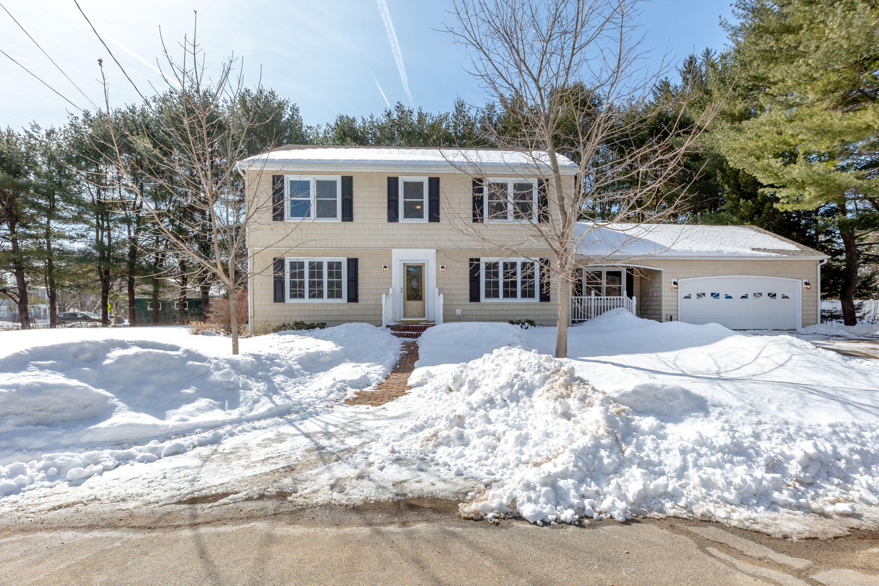 4 Alec Street Lewiston ME 04240