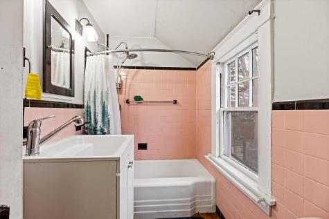 7 Donald Street Waterville ME 04901