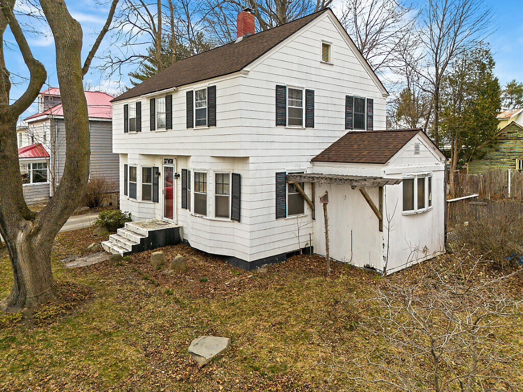 7 Donald Street Waterville ME 04901